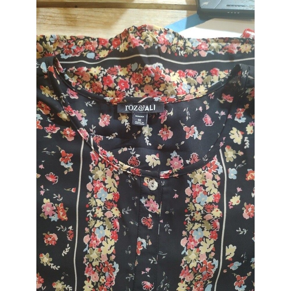 1X ROZ & ALI Women’s Plus 3/4 Sleeve Floral Blouse Top Shirt